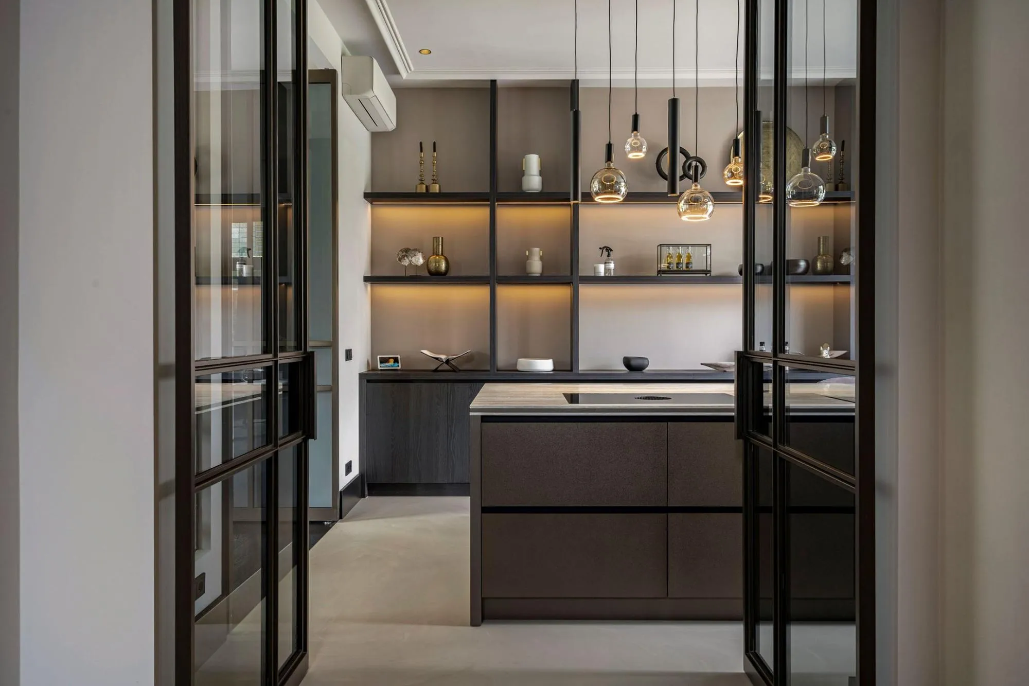Interieurbeeld 7 uit project 'Een hotelchique villa' in Bussum door Kötter Studio