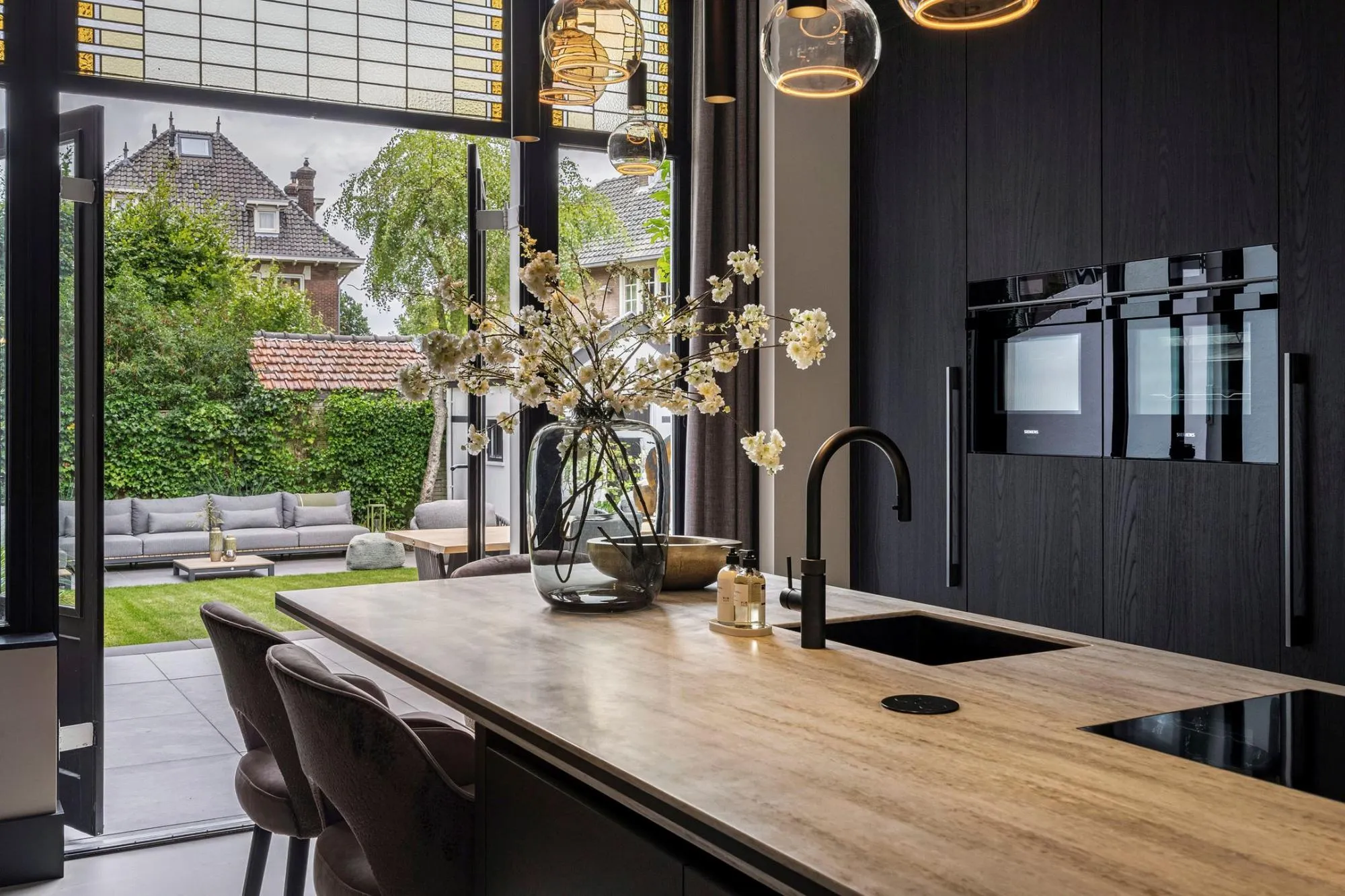 Interieurbeeld 11 uit project 'Een hotelchique villa' in Bussum door Kötter Studio