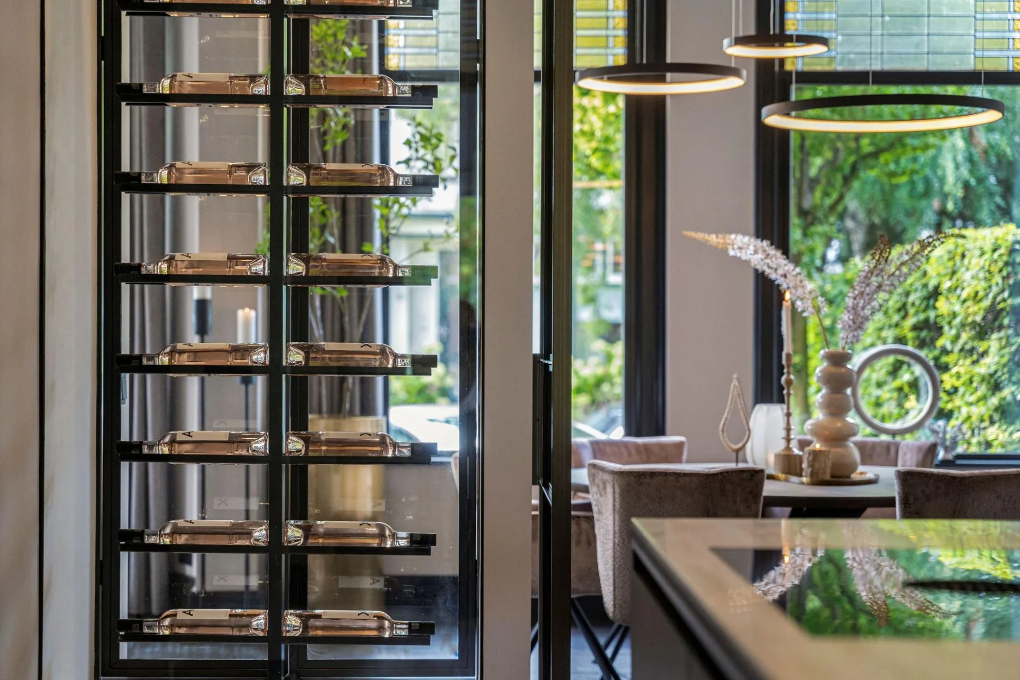 Interieurbeeld 10 uit project 'Een hotelchique villa' in Bussum door Kötter Studio