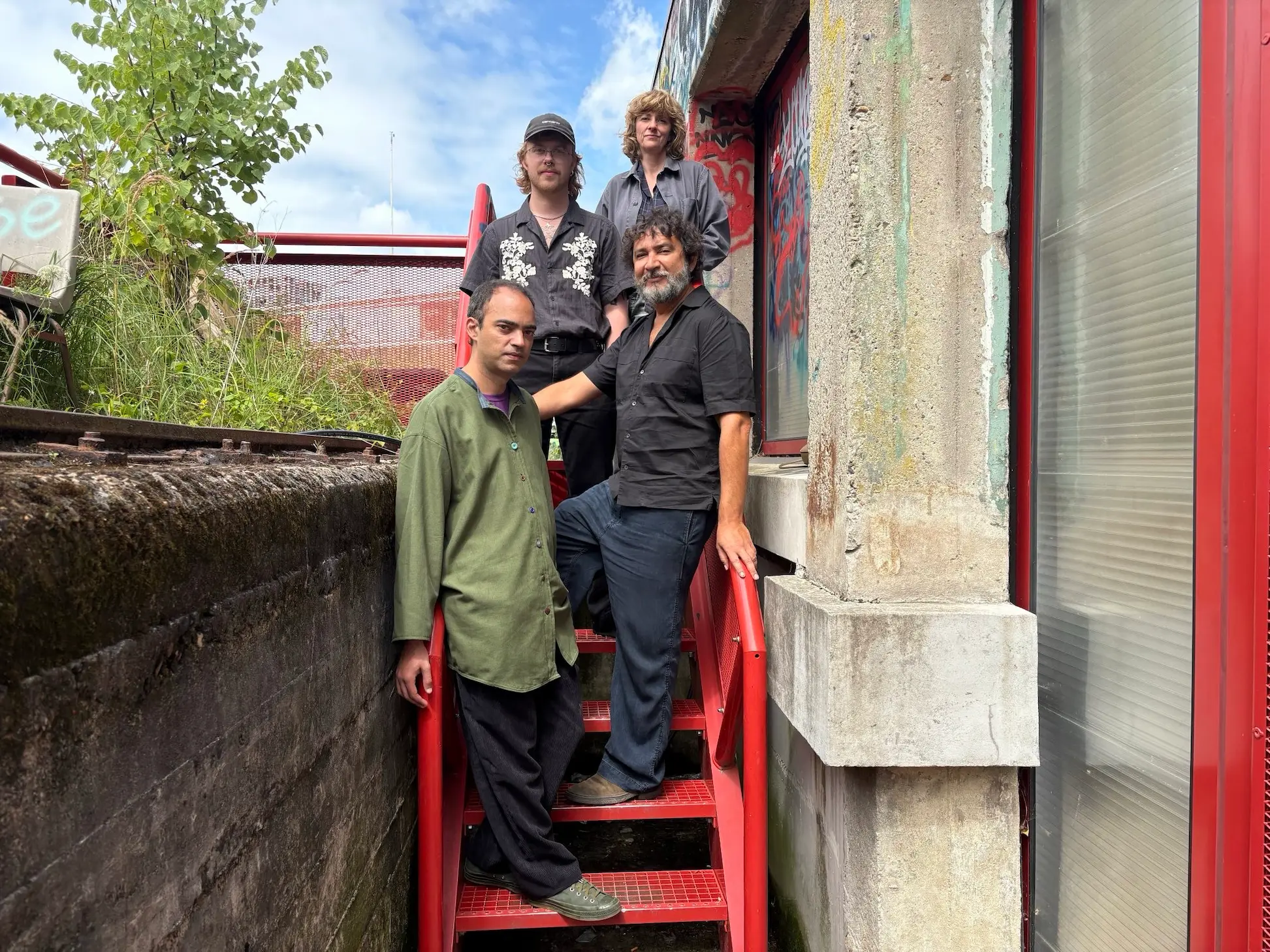 NDSM X HÉCTOR ZAMORA & ENK TE WINKEL (VÃO)