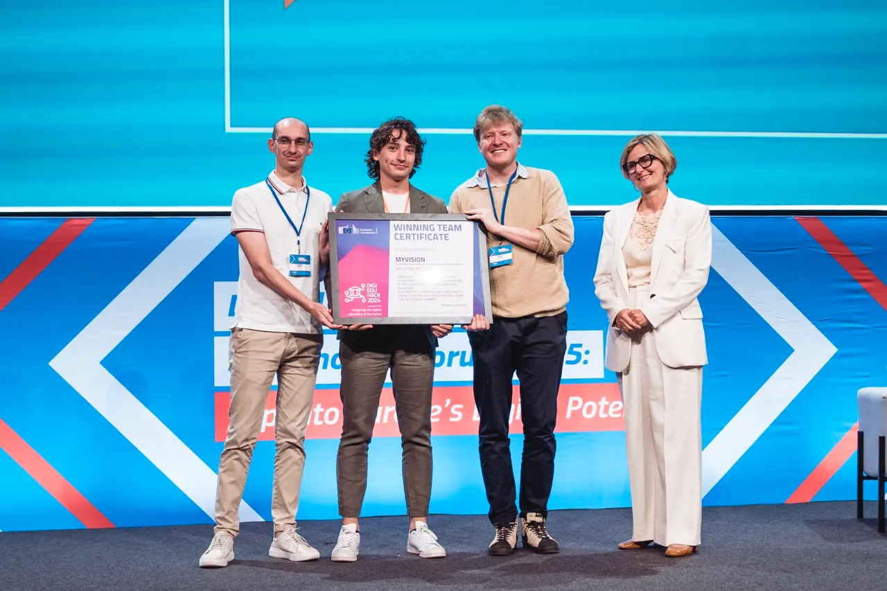 Alberto and Gabriele pitched the concept of UniMate to their peers and the European Commission for Education during DigiEduHackathon 2024