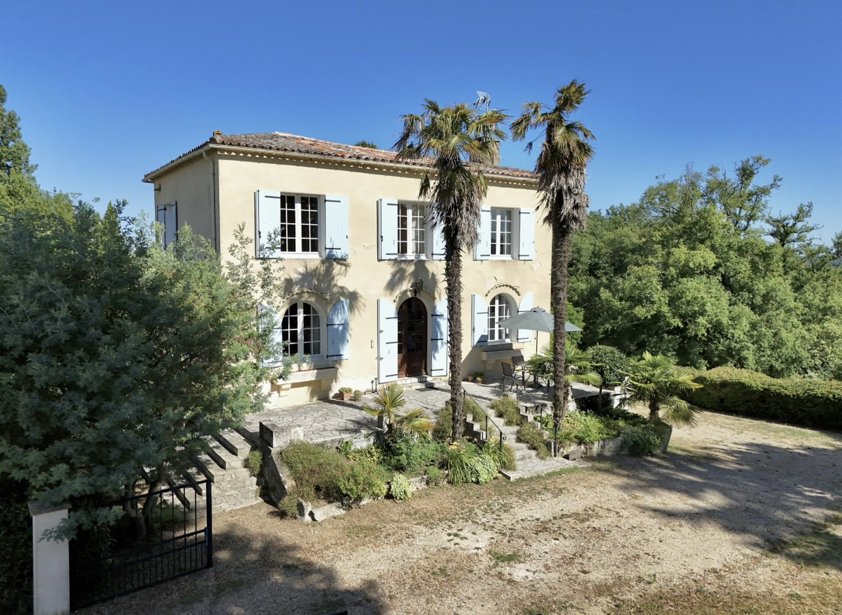A man sitting in the room in old romantic cottage