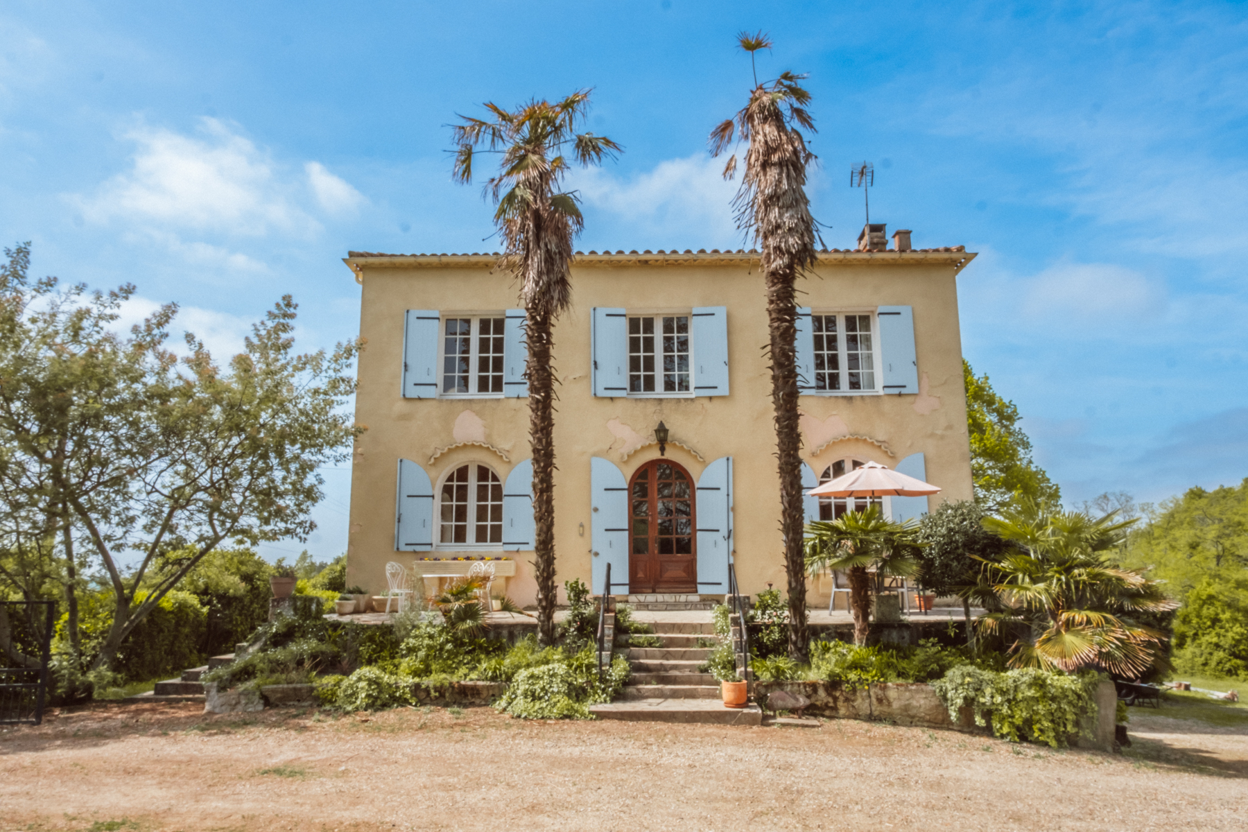 A man sitting in the room in old romantic cottage