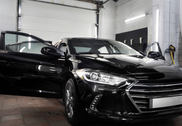 Professionelle Pflege für Lack, Innenraum und Felgen – damit dein Auto wieder strahlt.