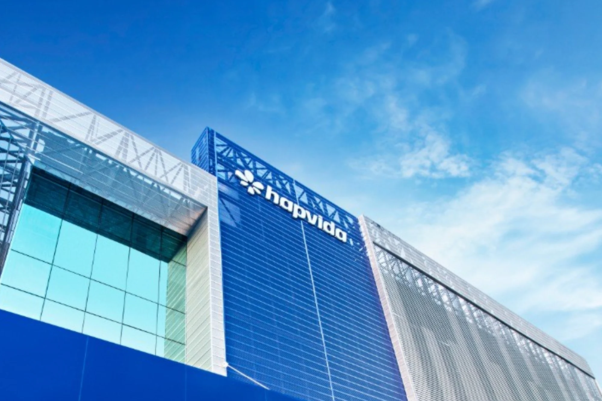 Hapvida Empresarial Vale a Pena para PME? O Que o Preço Barato Não Conta