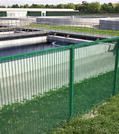 SR2 (B3) Mesh Fencing