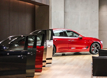 Automotive group saves millions with university fundraising