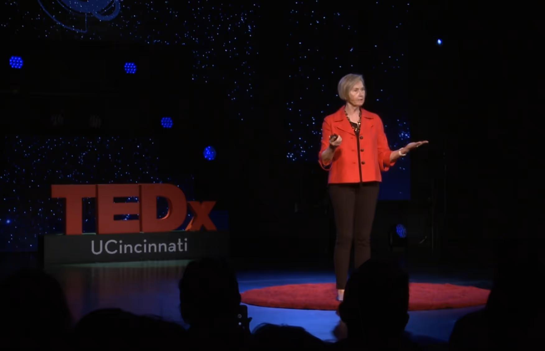 image of happy guests at an event