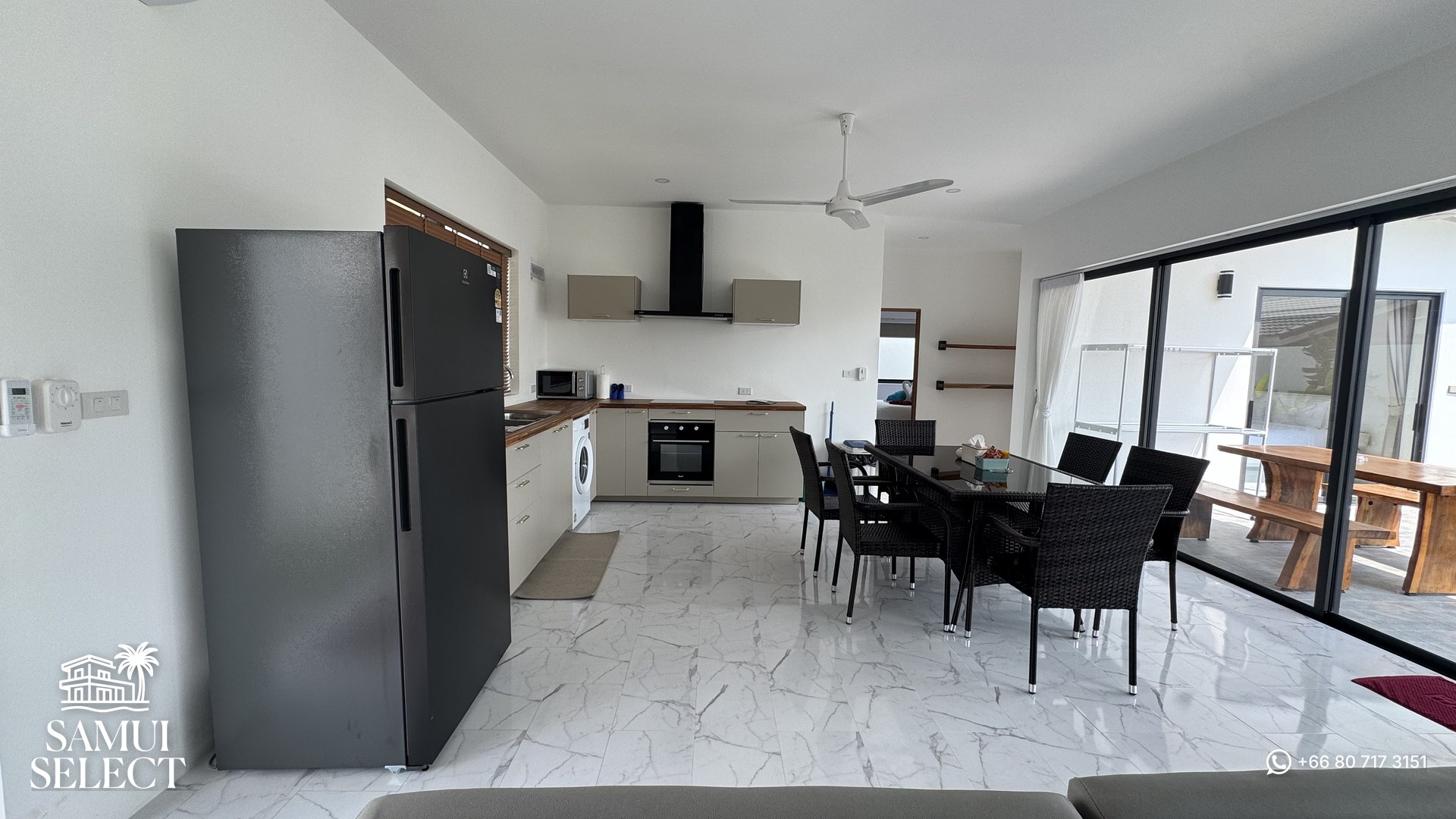 Kitchen and dining area