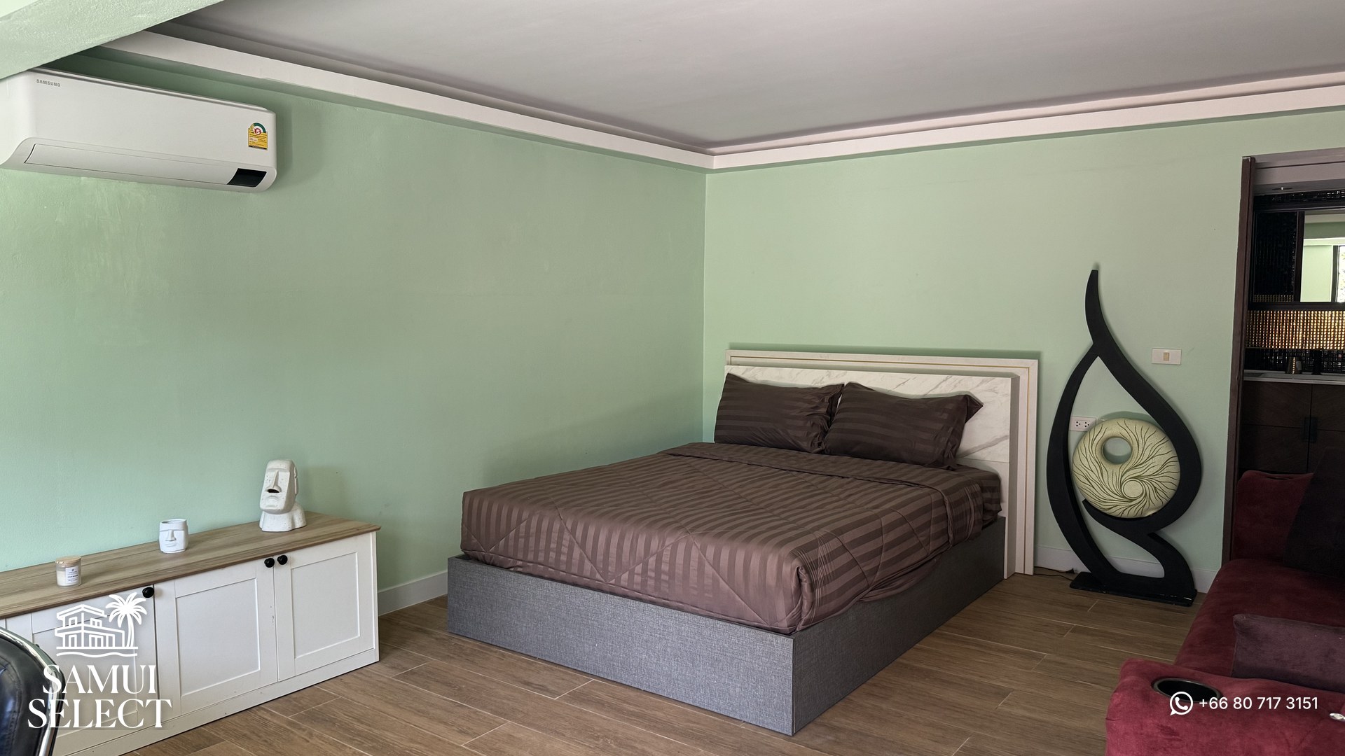 Fourth bedroom