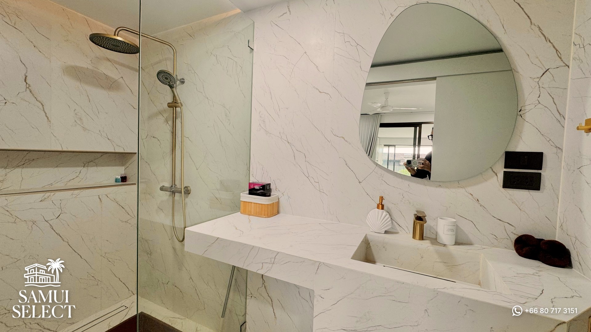 Marble-style bathroom