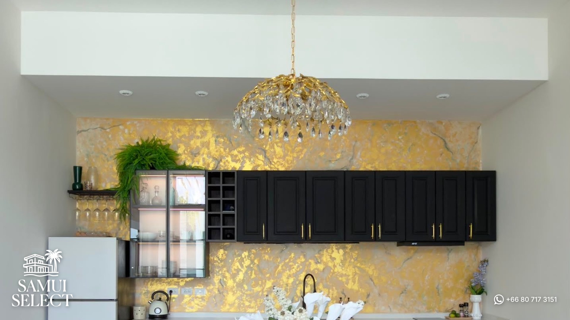 Kitchen with marble splashback