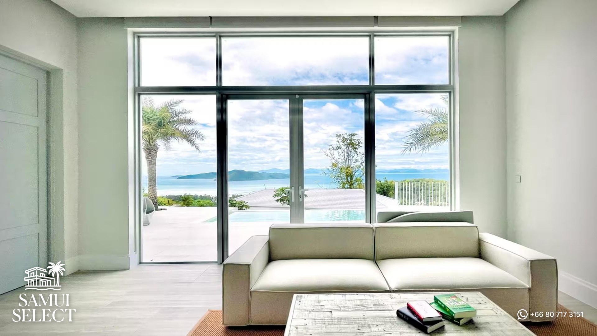 Living room with sea view