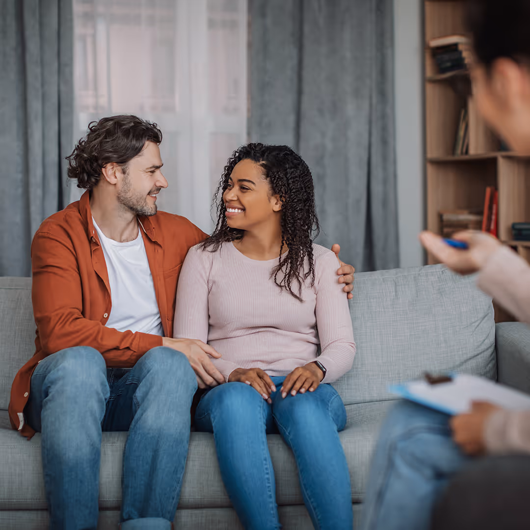 Couple receiving Couples Counseling & Therapy Services | New Braunfels, TX at Knowing Connection Therapy.