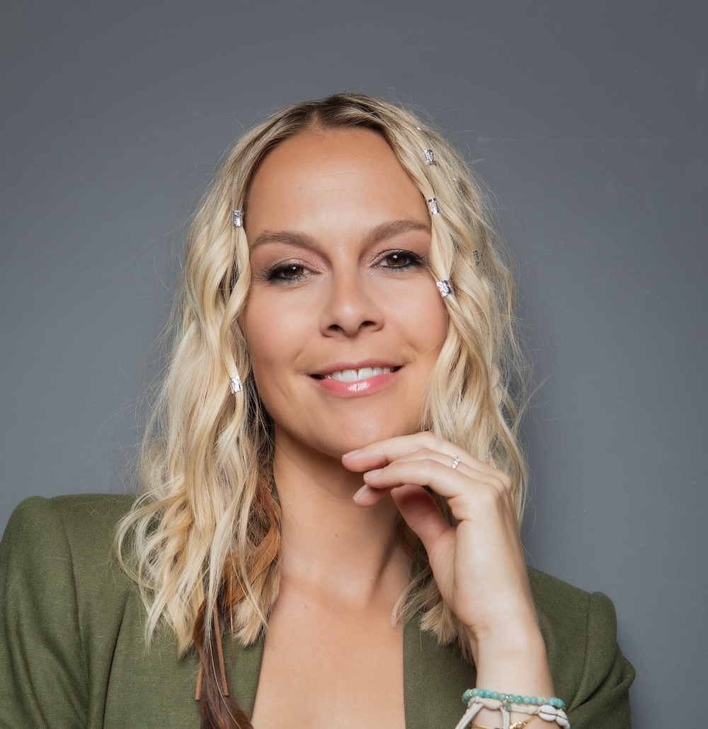 Professional photograph of Dave Martin