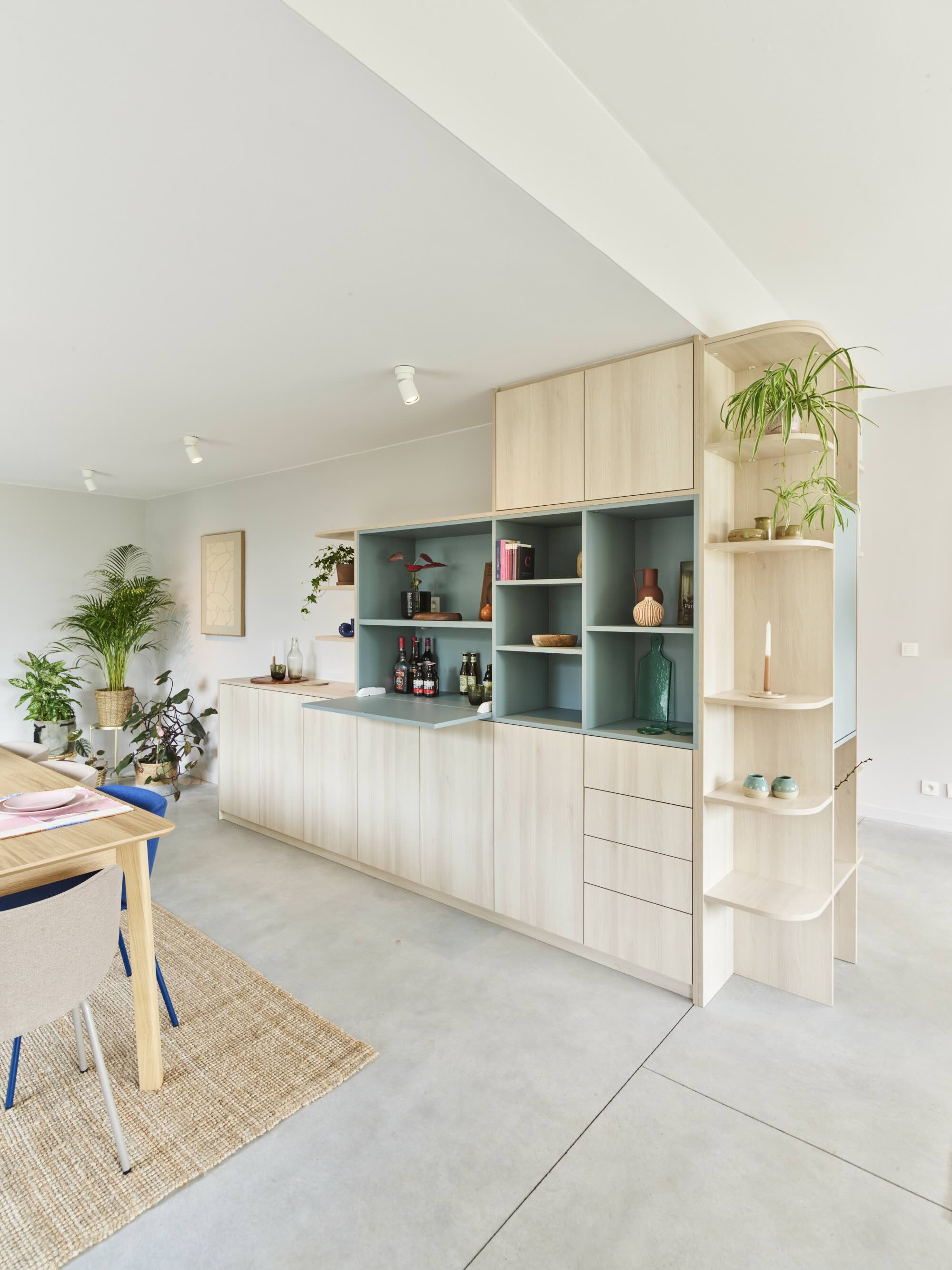 Eetkamer villa Nazareth na interieurontwerp Blind Gekocht - PIET Moodshop