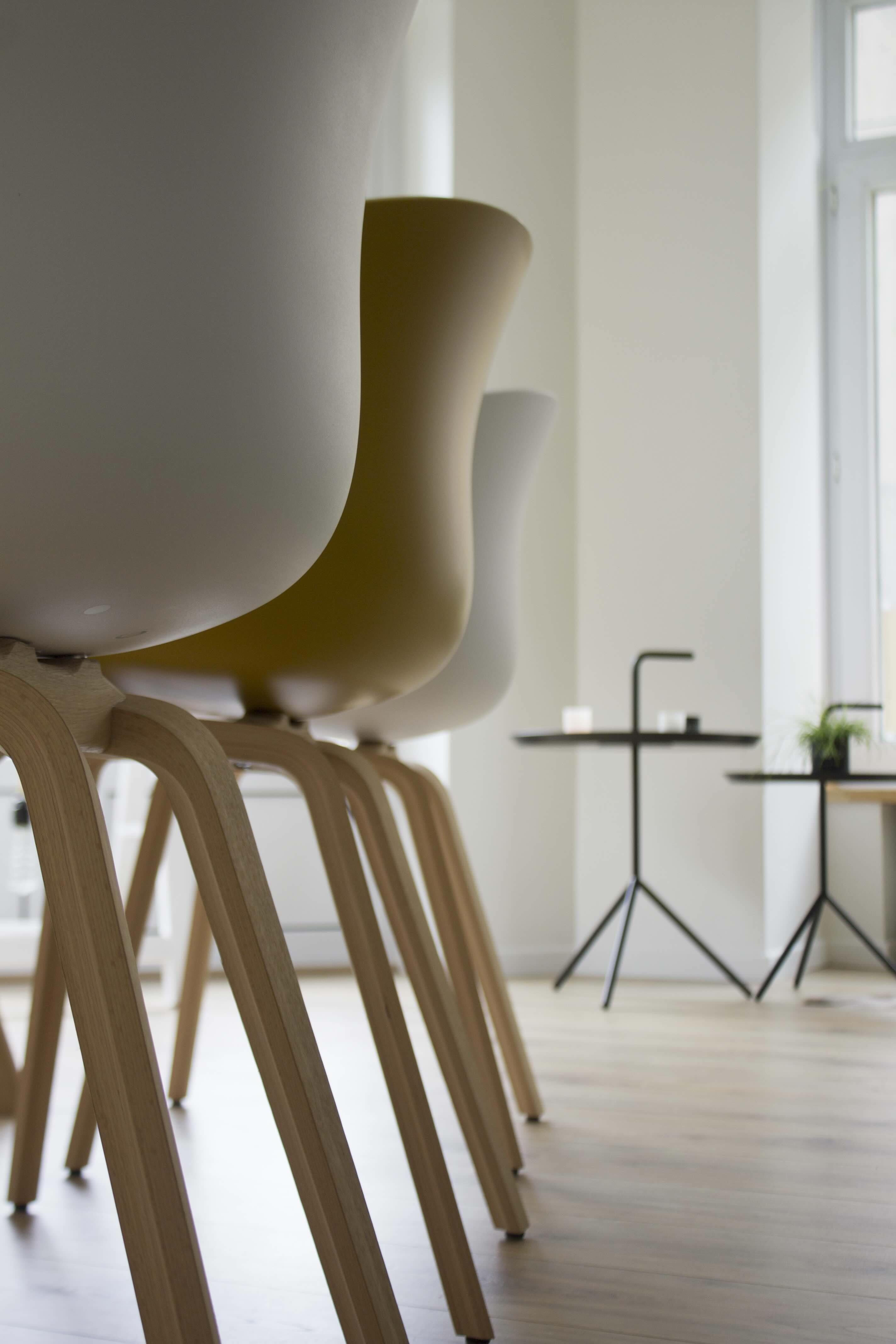 Minimalistische slaapkamer Scandinavisch appartement Gent - PIET Moodshop