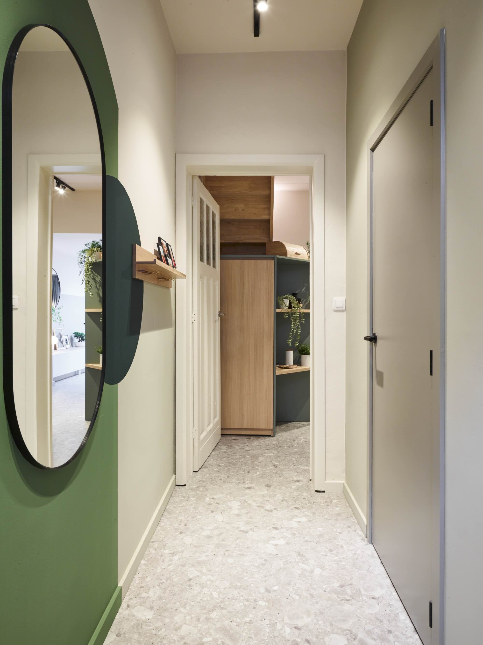 Badkamer stadswoning Heverlee Blind Gekocht, fris en functioneel - PIET Moodshop