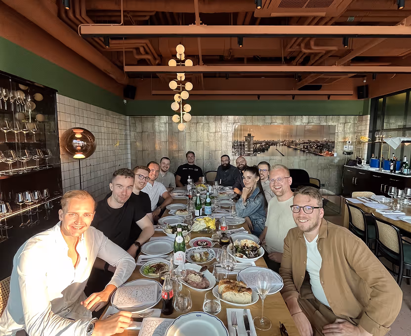 Das SPIELMANN-Team beim gemeinsamen Abendessen