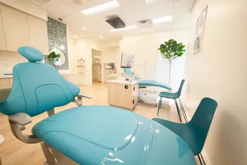 [background image] image of a welcoming reception area (for a automotive service)