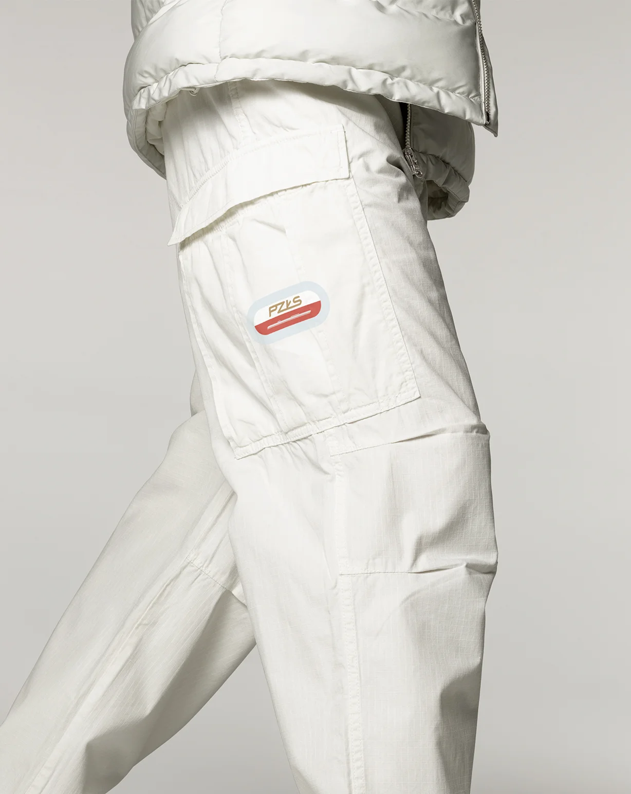 Banner z logo Holy Studio