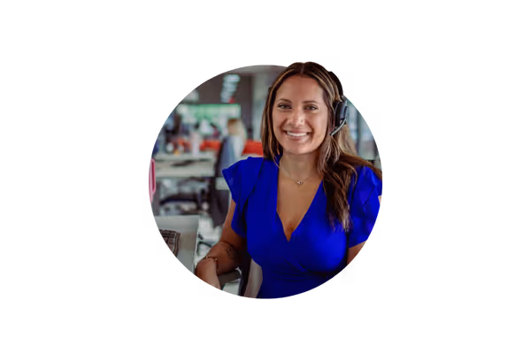 Customer Service Headshot