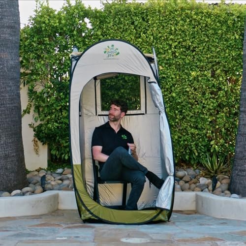 Pop-up travel sukkah with built-in windows