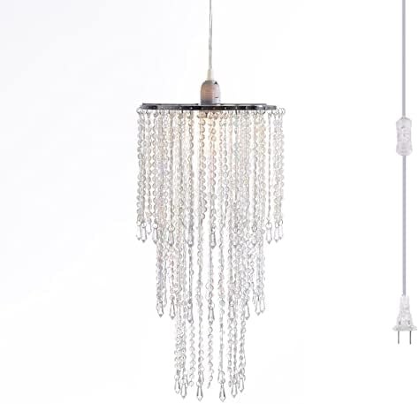 Classic chandelier with acrylic beads