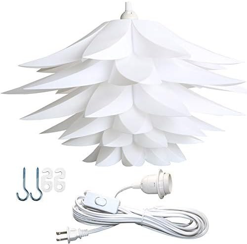 Pendant lamp with a puzzle-piece design