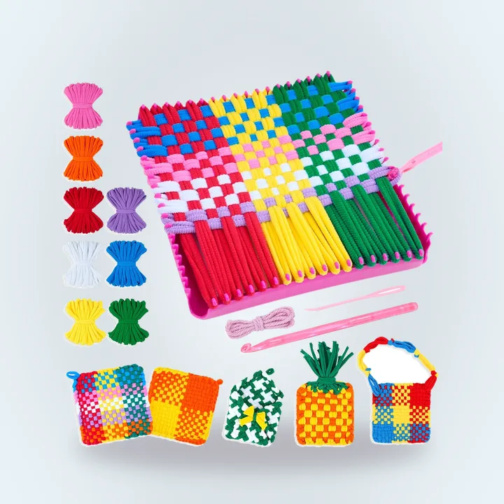 Potholder weaving loom kit with yarn loops