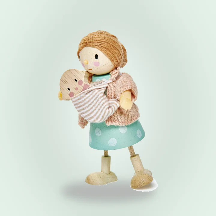 Wooden mother and baby dollhouse figures