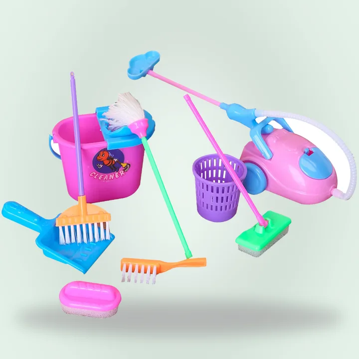 Miniature cleaning tool set for dolls