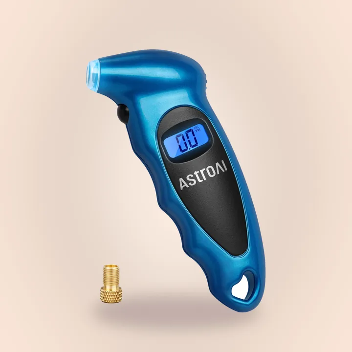 Digital tire pressure gauge