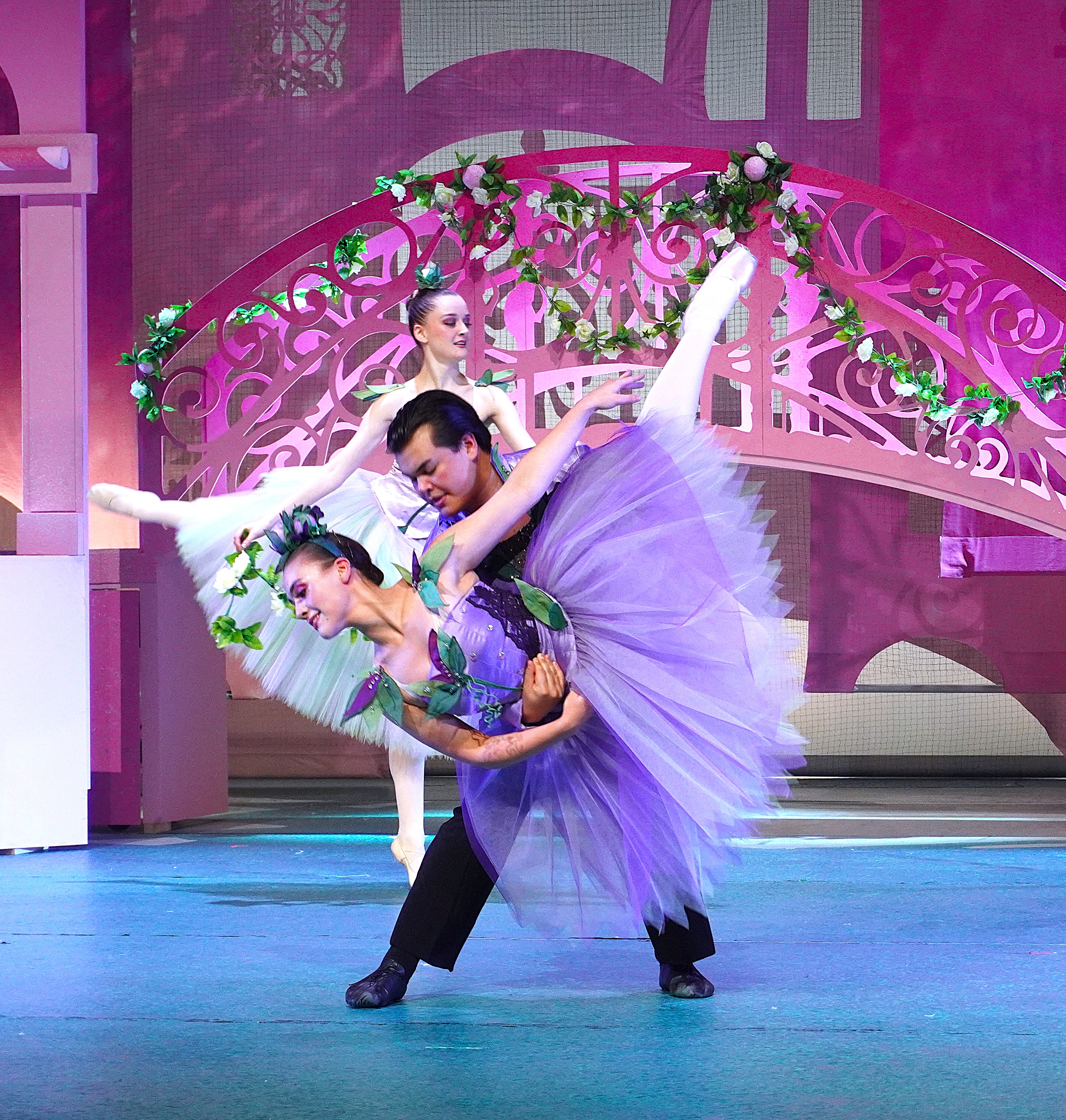 Åpen sak: 18. desember - Blomstervalsen fra Nøtteknekkeren av Peter Ilyich Tchaikovsky 