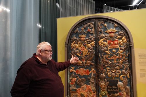 DEL II AV ARTIKKELSERIE: Symbolene – Mühlenphorts gravporter som allegorisk helhet