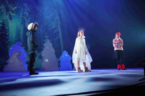 Jul i Enebærlia skapte stemning i Normoria