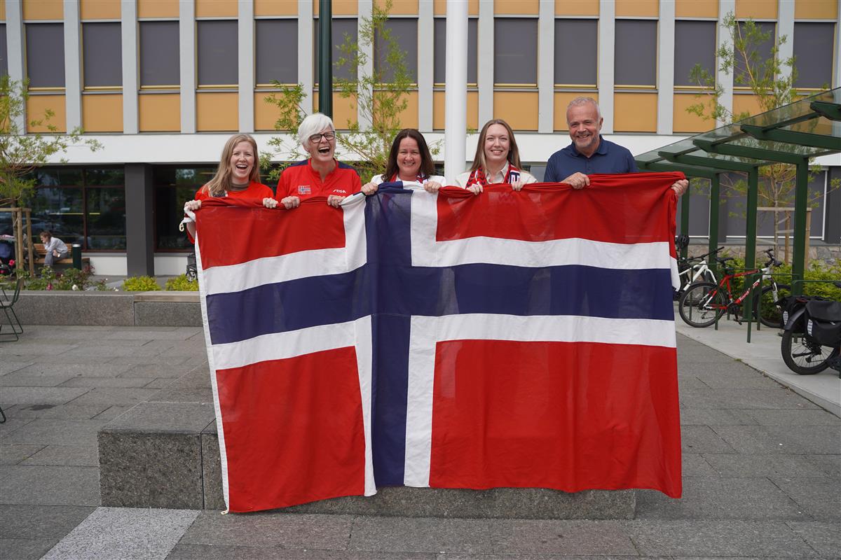 VM-kvartfinalen mellom Norge og England vises foran Normoria