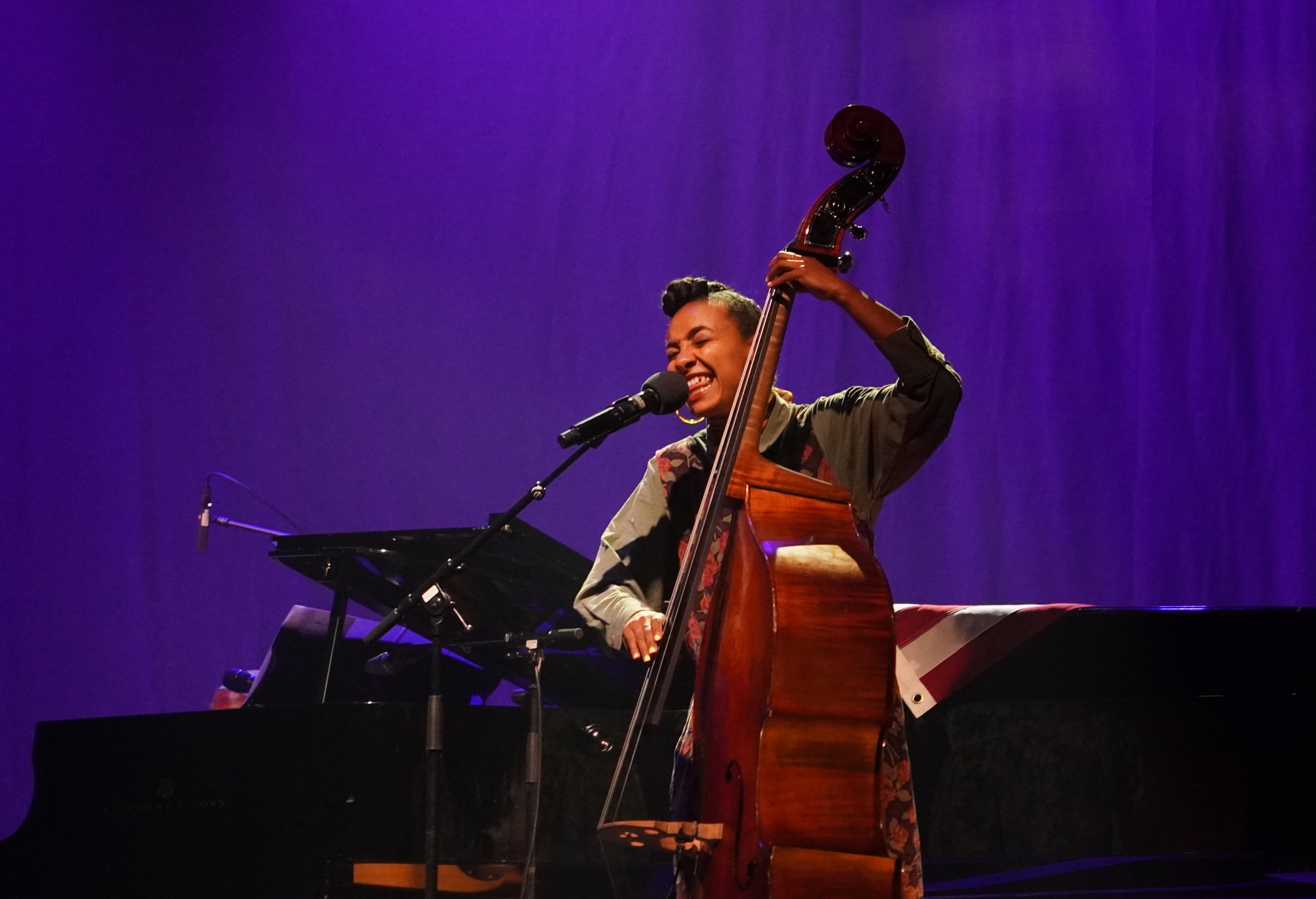 esperanza spalding – verdenspremiere på grenseløs musikk