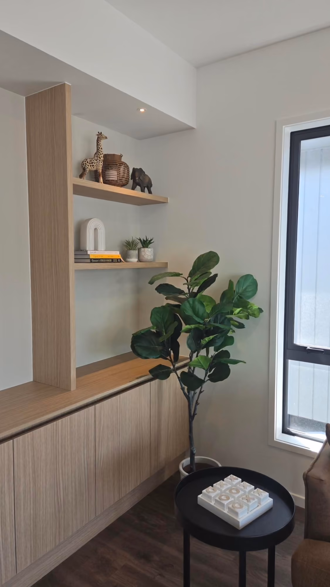 Nest 70 Double ex-stock built-in shelving