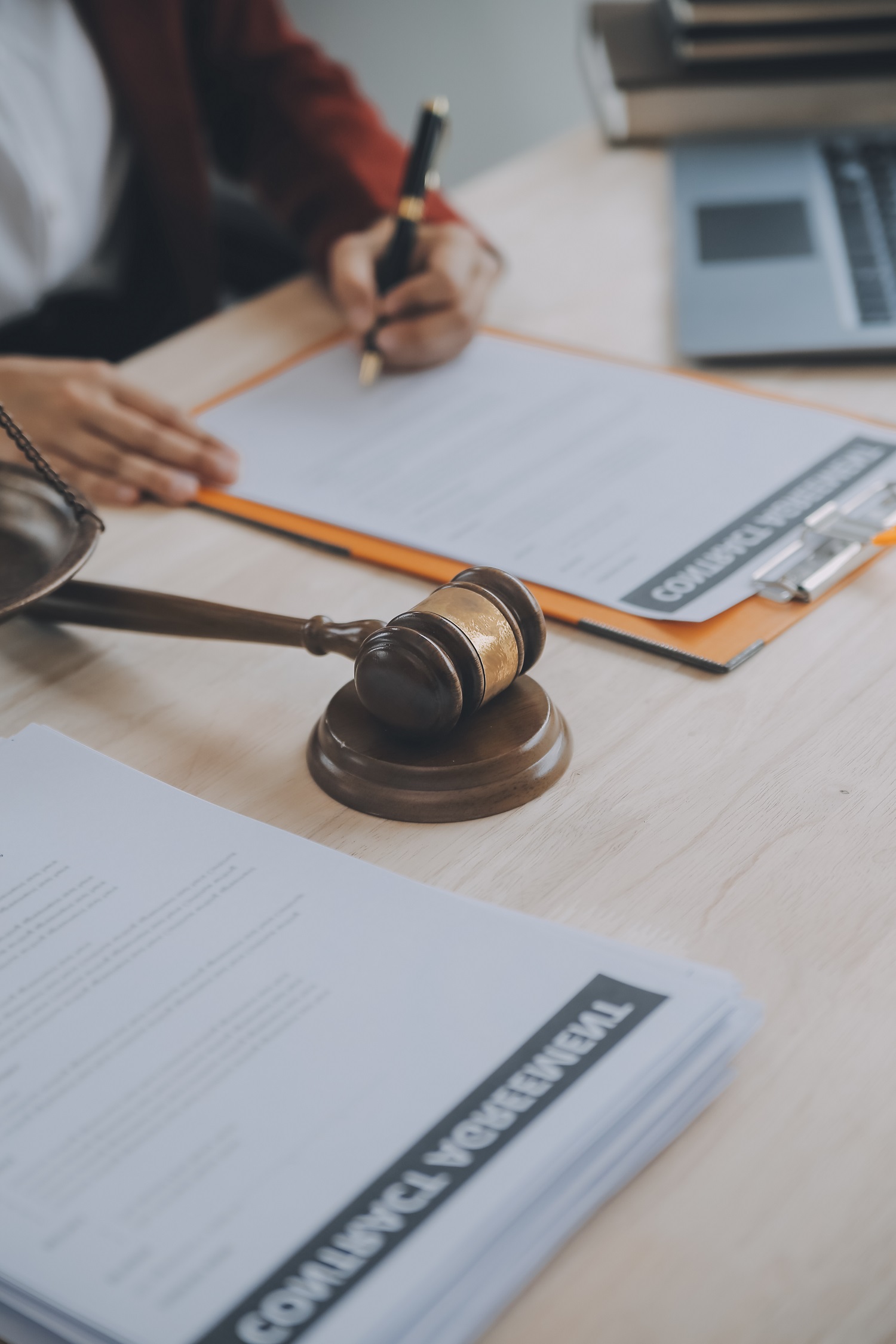 legal document delivery service