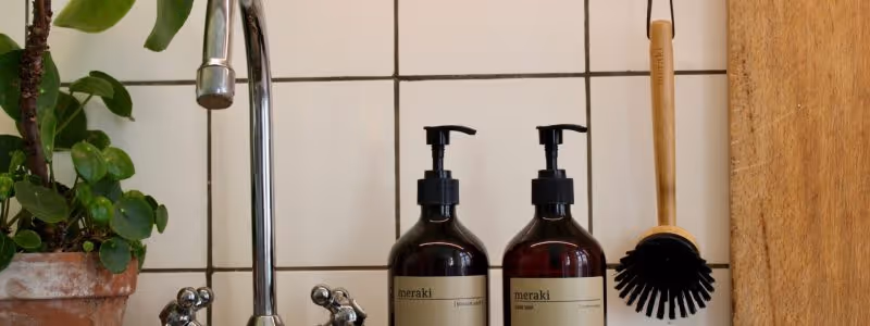 Håndsæbe emballage fra Meraki i et køkken