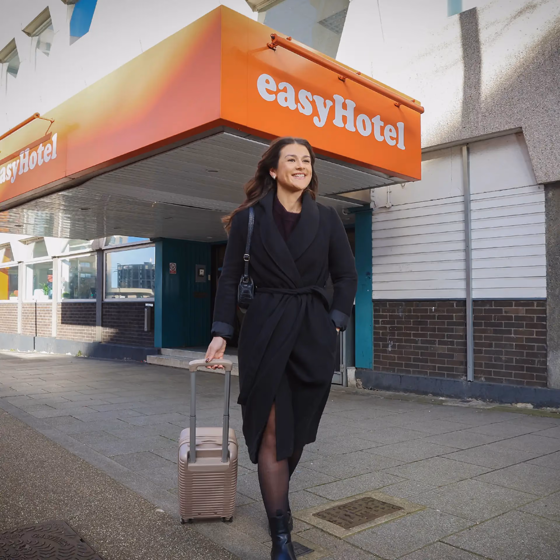 Influencer Hattie Carter outside easyHotel Croydon