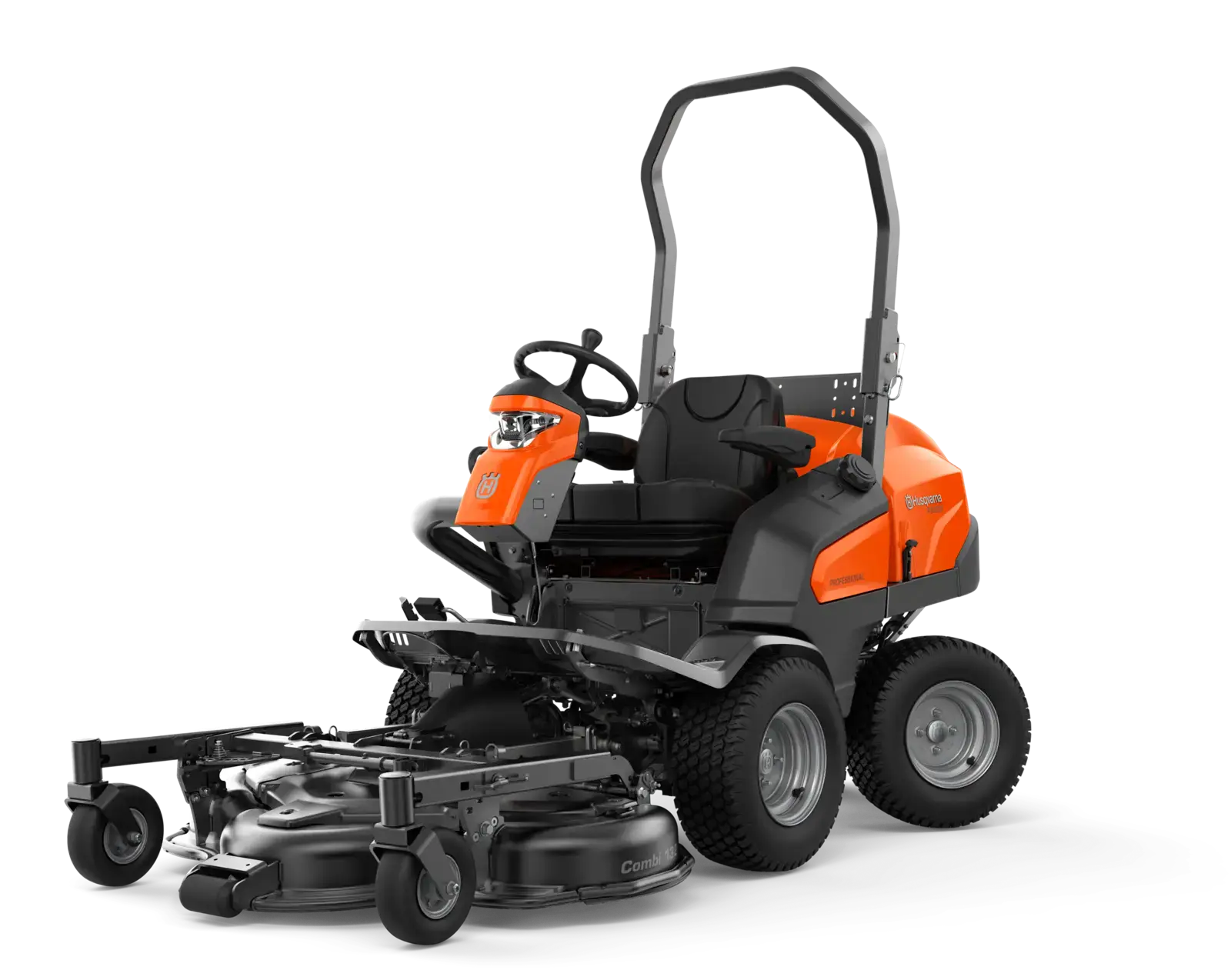 Husqvarna P 520DX Aufsitzmäher, orange und grau, mit Mähdeck von vorne, für professionelle Rasenpflege, Ansicht von links vorne.