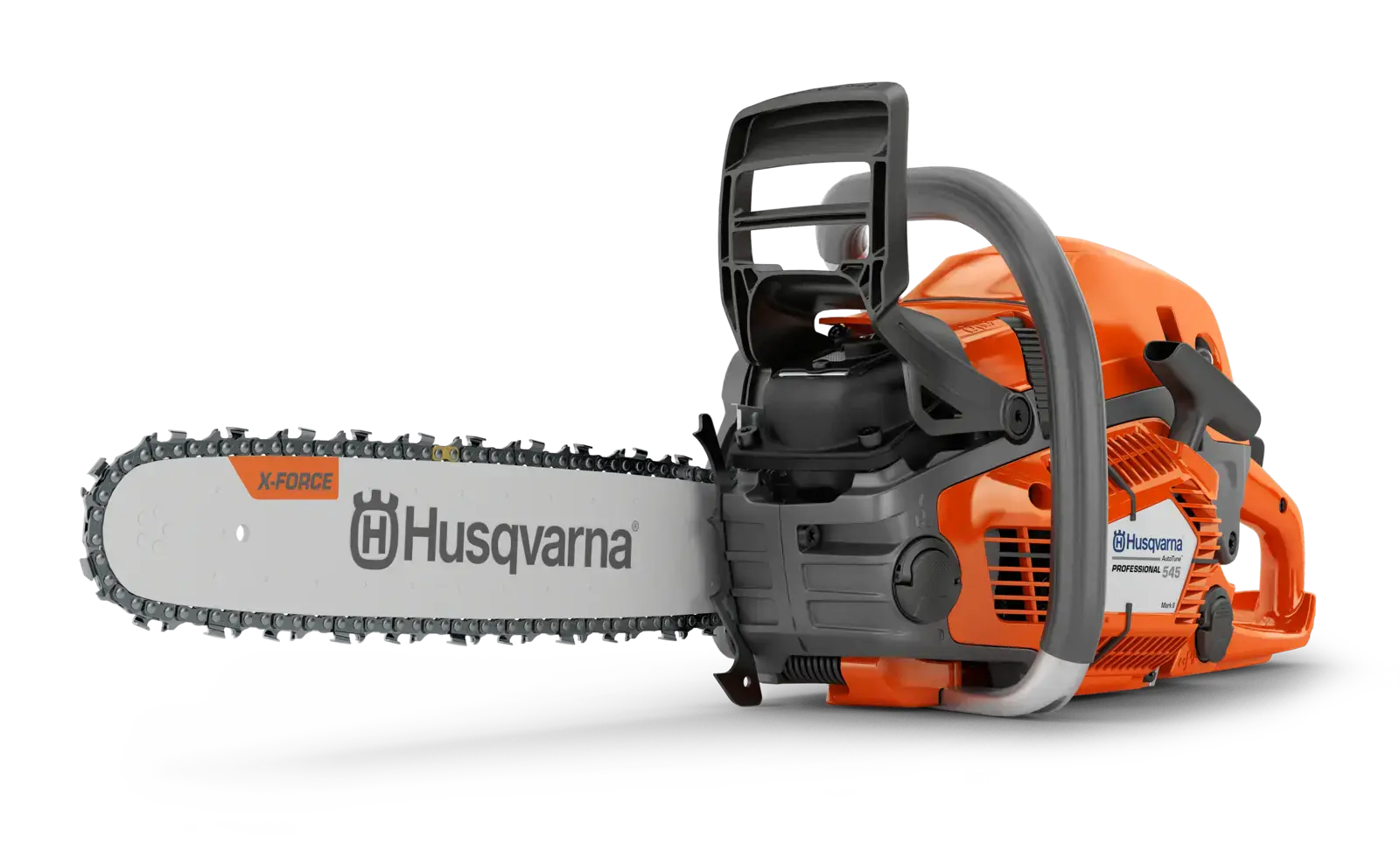 Orange-graue Husqvarna 545 MARK II Motorsäge mit X-Force Schwert, für professionelle Waldarbeiten und Baumpflege. Ansicht von der Seite.