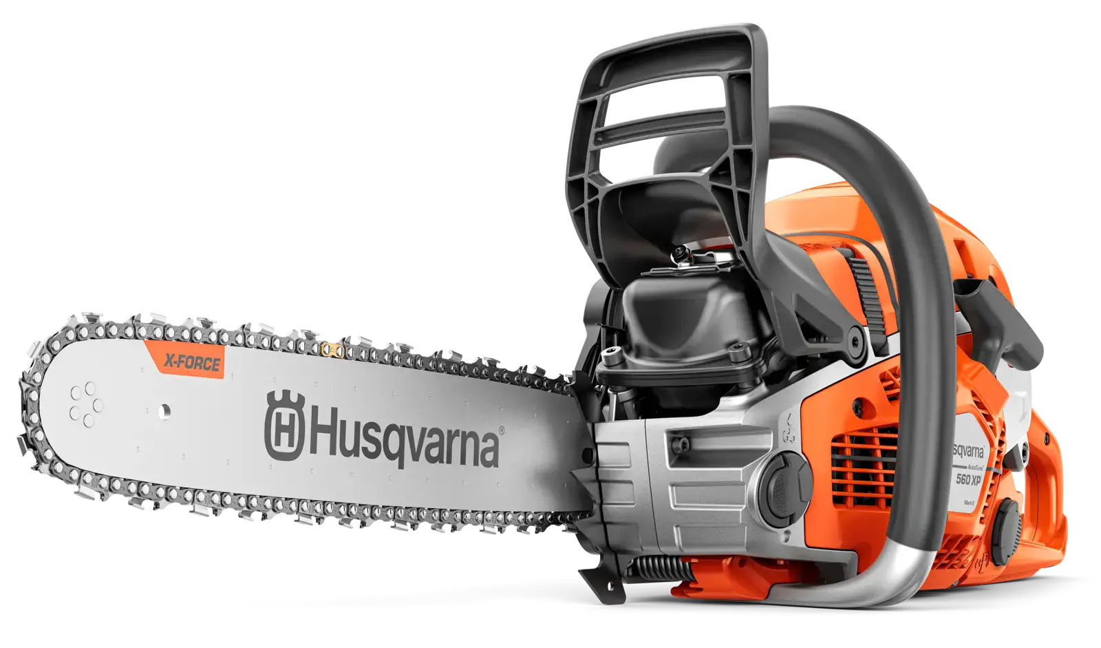 Husqvarna 560 XPG Mark II Motorsäge in Orange und Grau, Nahaufnahme, seitliche Ansicht. Professionelles Werkzeug für Forstarbeiten.