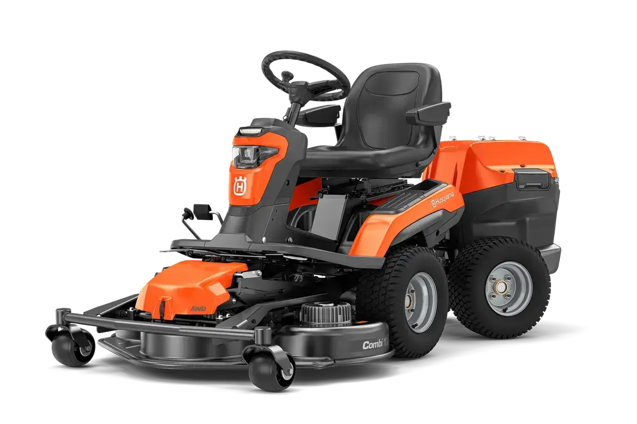 Husqvarna FM410I Aufsitzmäher, orange und schwarz, mit Allradantrieb (AWD) und Combi-Mähwerk. Detailaufnahme.