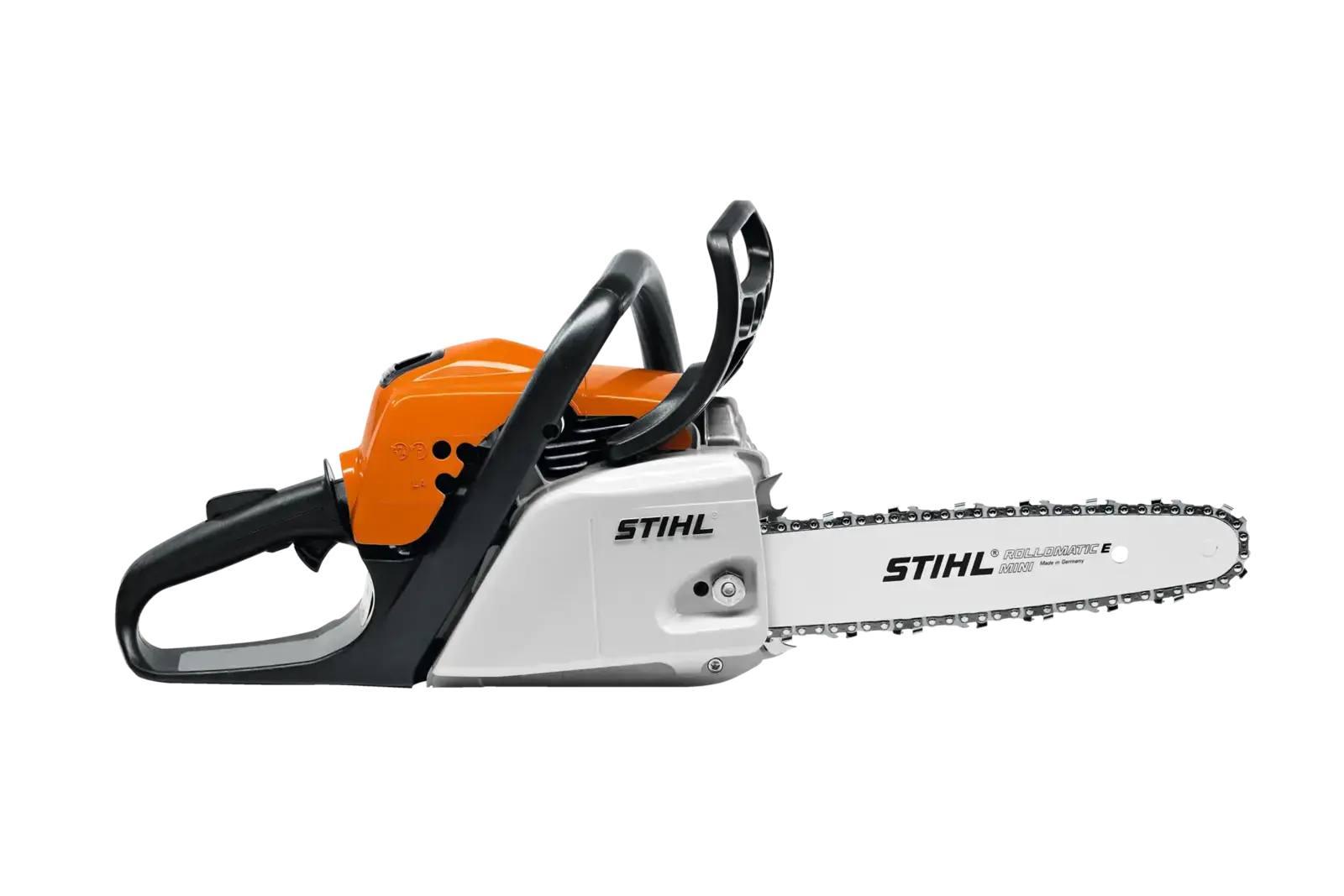 STIHL MS 181 Kettensäge, orange und weiß, Seitenansicht auf schwarzem Hintergrund. Zum Sägen von Holz im Garten.