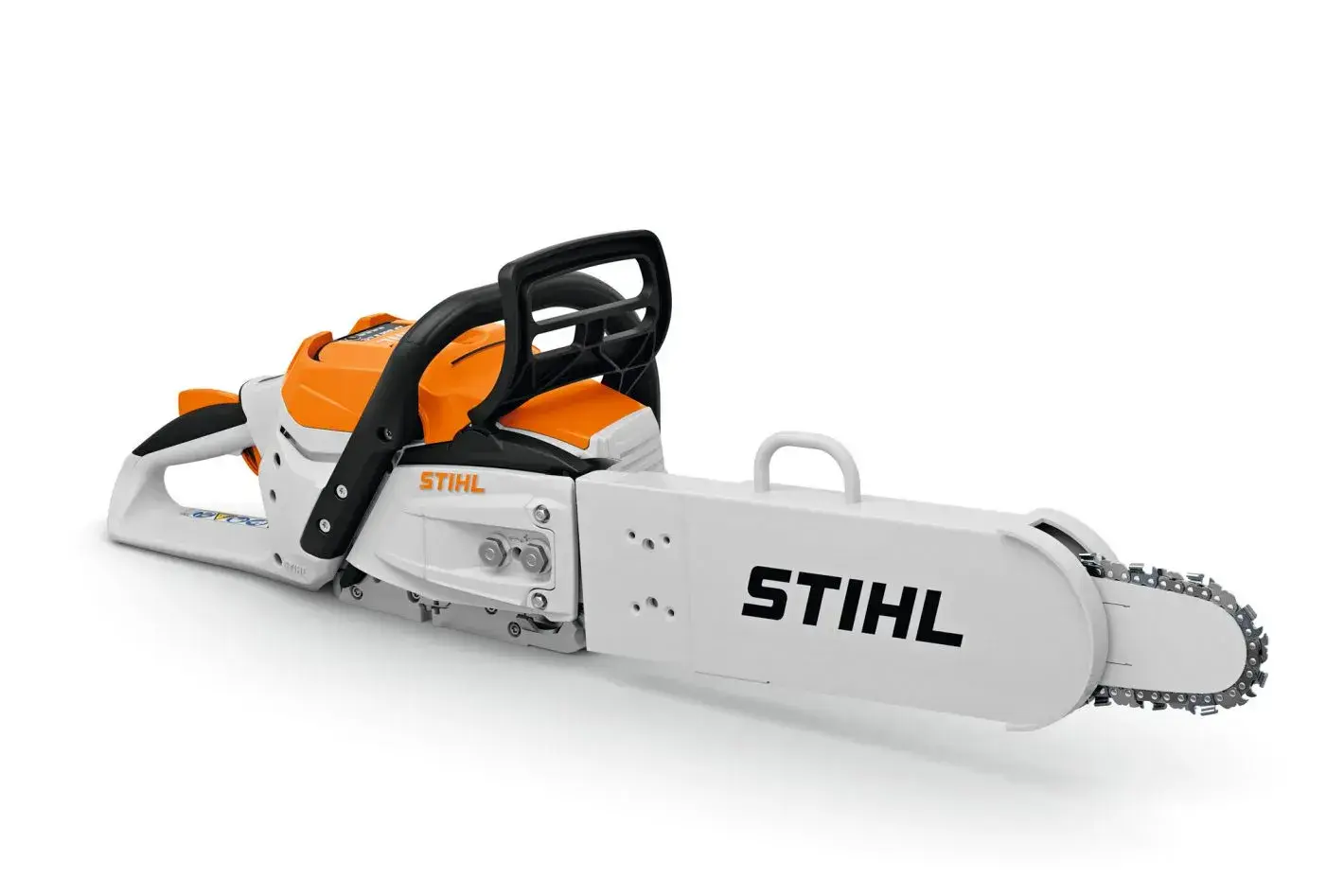 Die STIHL MSA 300 C-O Akku-Kettensäge in Orange und Weiß, abgebildet auf einem weißen Hintergrund.