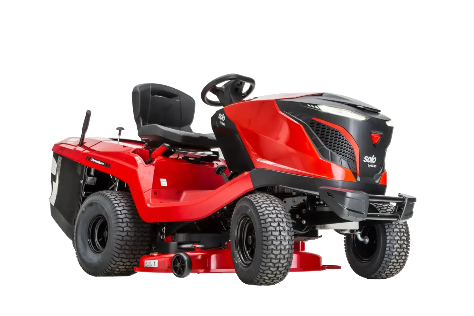 Roter Solo by Alko T22-105.4HDD-A V2 Benzingeräte Rasentraktor mit schwarzem Sitz und Lenkrad, bereit zum Mähen des Rasens.
