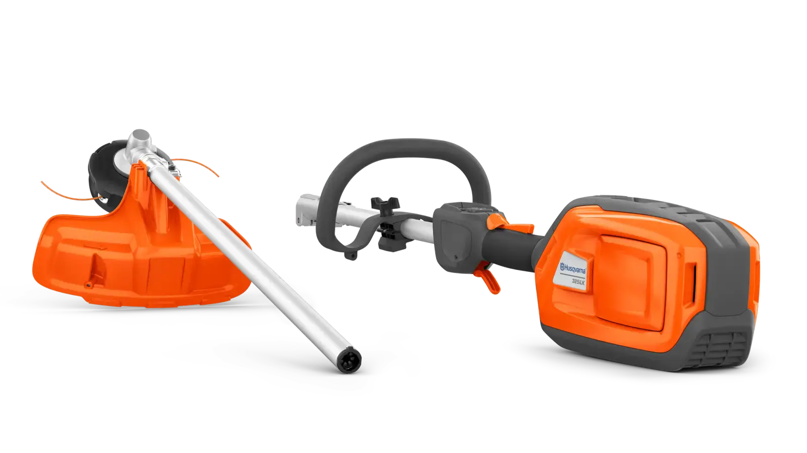 Oranges Husqvarna 325ILK Akku-Kombigerät mit Trimmerkopf und Griff vor schwarzem Hintergrund.